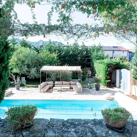 Apartment Comfortable Private Garden, Wellness