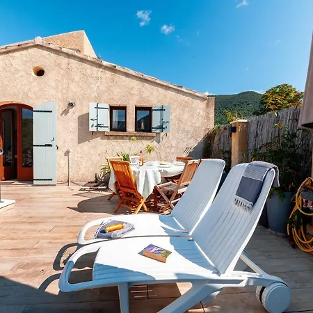 Apartment Comfortable Private Garden, Wellness